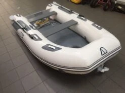 Achilles LSI-260E, Air Floor 8' 6", White Hypalon, 2020